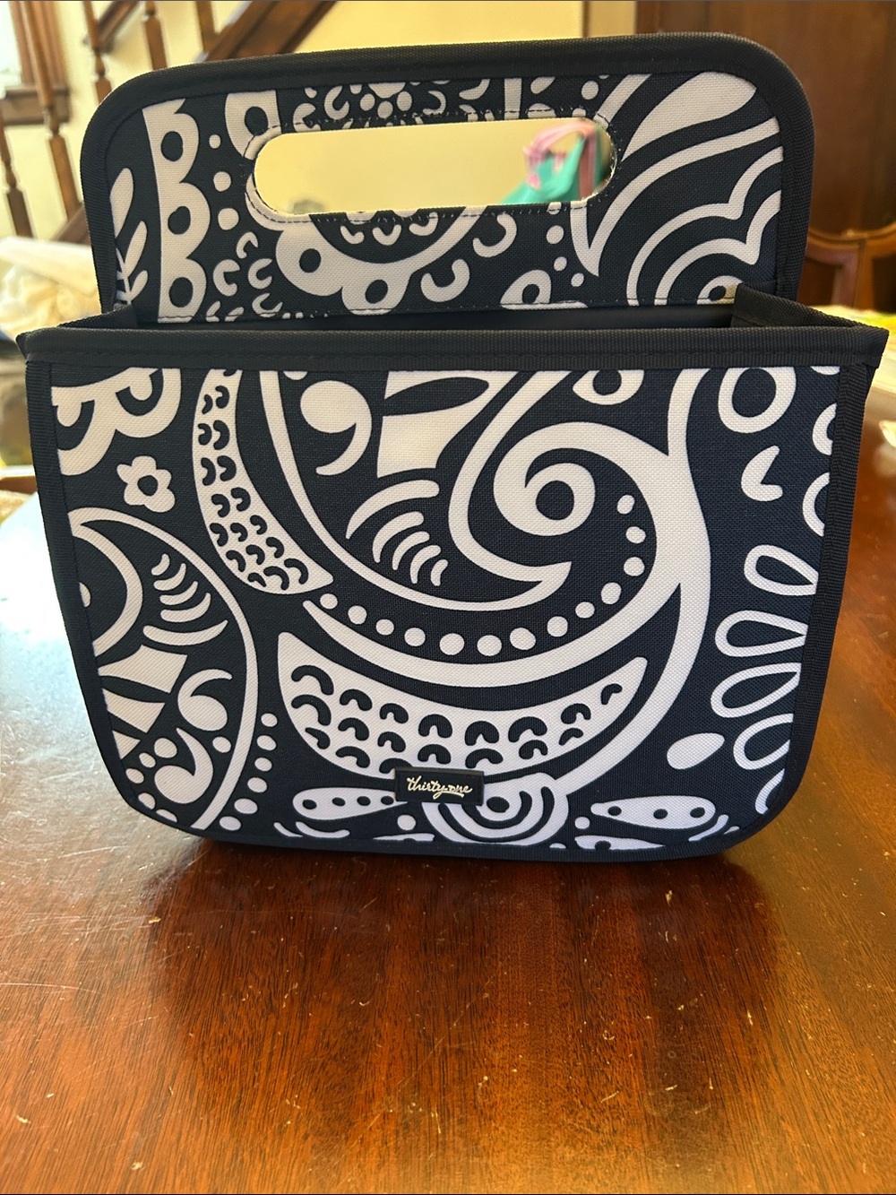 thirty-one Navy and White Paisley Double Tote Caddy NWOT